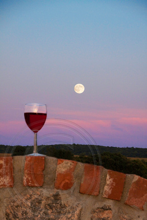 Full Moon Wine